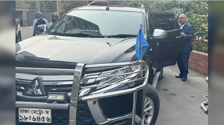 ৫ বছরের জন্য এসে ৩ মাসেই বিদায়: দুদক কমিশনের নাটকীয় পদত্যাগ