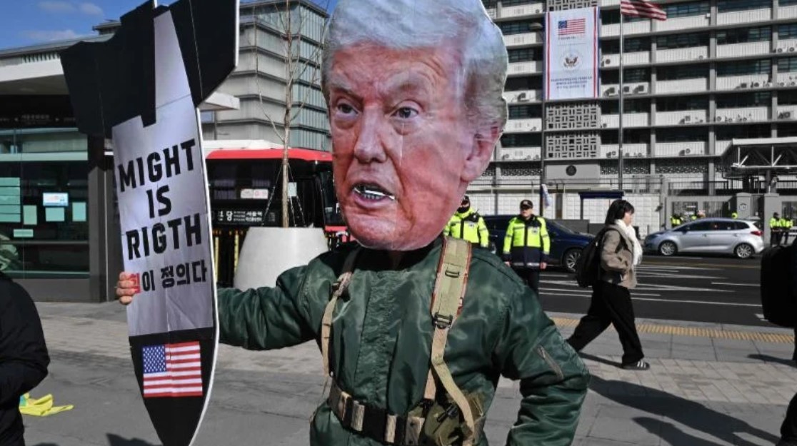 পেন্টাগনের গোপন সতর্কবার্তা: ট্রাম্পের দোটানায় বিপাকে মার্কিন সামরিক বাহিনী