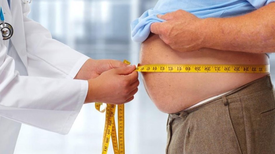 ইনফ্লুয়েন্সারদের ডায়েট ট্রেন্ড ও ভাইরাল ফুড চ্যালেঞ্জ: স্থূলতা সংকটে নতুন ঝুঁকি