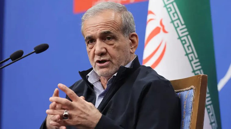 প্রতিবেশীদের ওপর আর হামলা নয়, হঠাৎ নমনীয় সুর ইরানি প্রেসিডেন্টের!