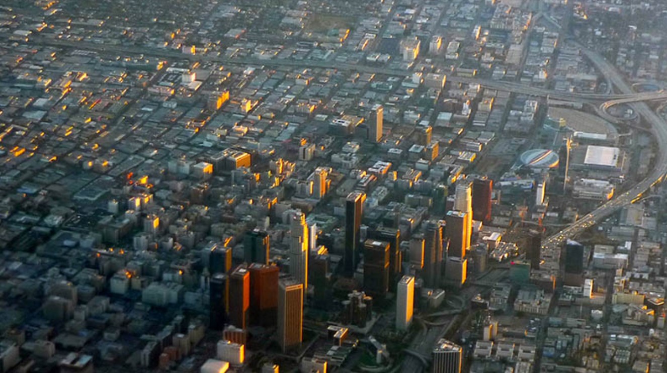 ২৪ ঘণ্টায় ১০৮ বার কম্পন! আমেরিকাজুড়ে কি বড় কোনো দুর্যোগের পূর্বাভাস?