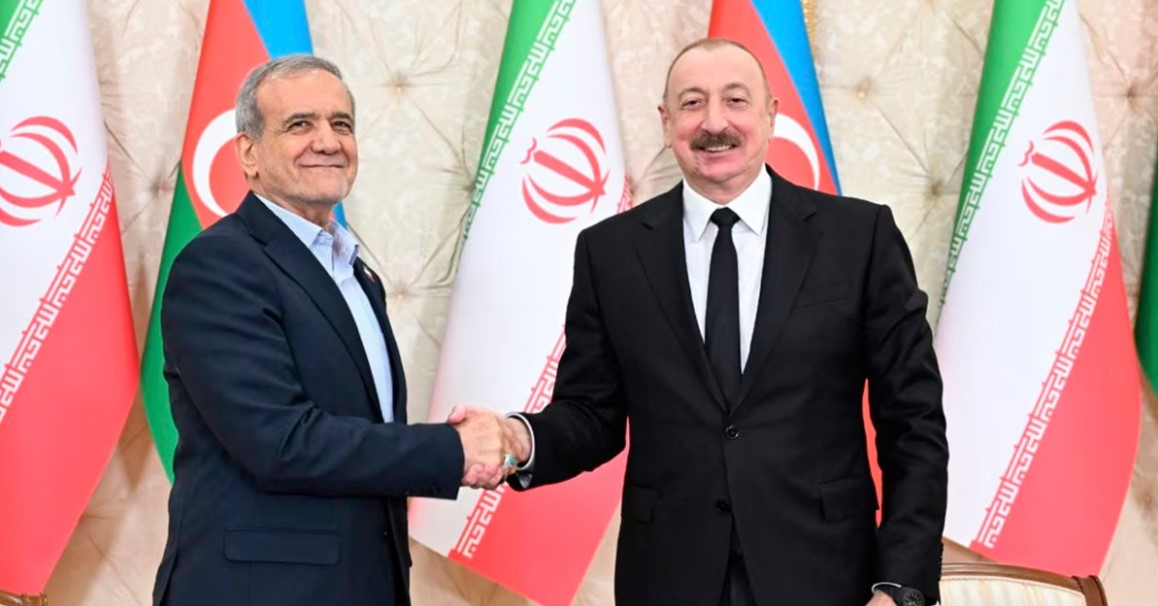 ক্ষেপণাস্ত্রের বদলে খাদ্য ও ওষুধ! ইরান-আজারবাইজান সীমান্তে শান্তির নতুন বার্তা