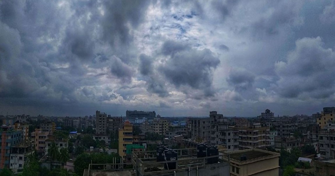 জেনে নিন আজকের আবহাওয়ার হালচাল