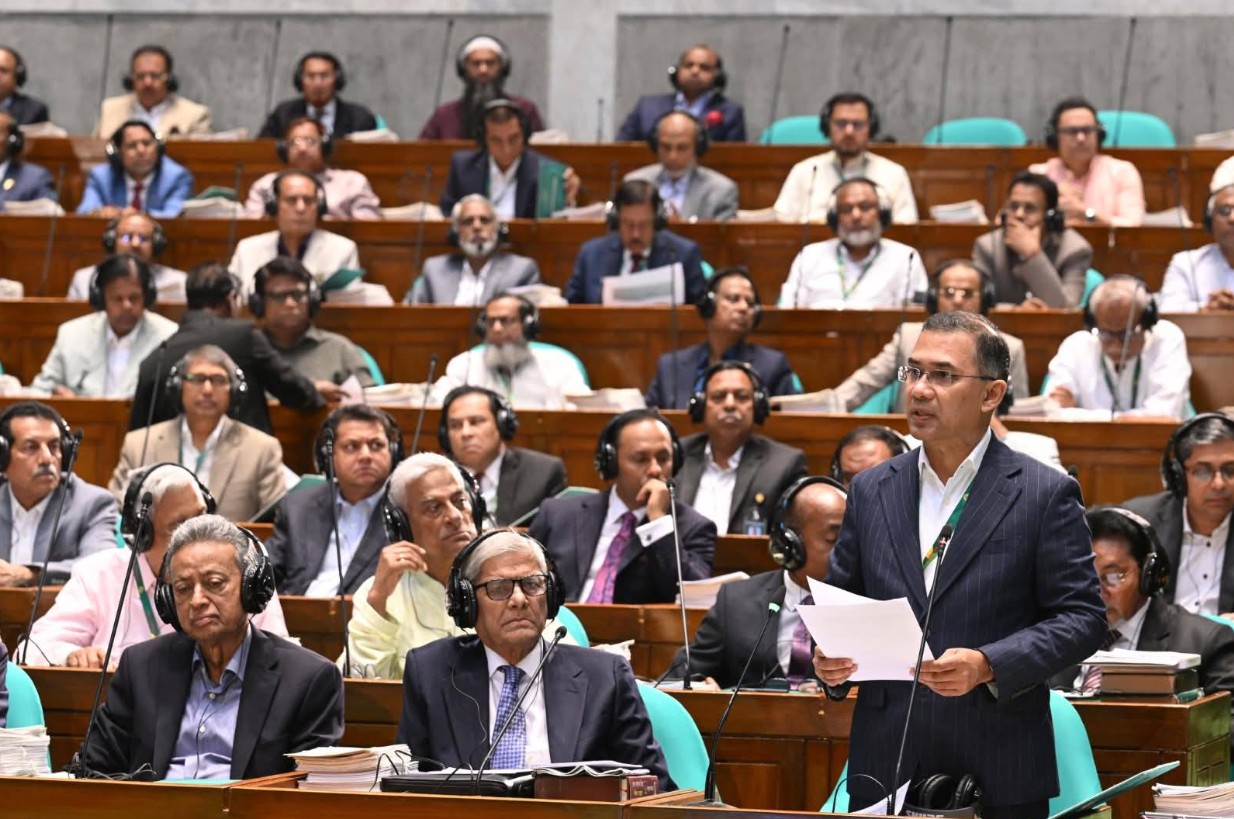 স্পিকার আর কোনো দলের নন, পুরো সংসদের অভিভাবক