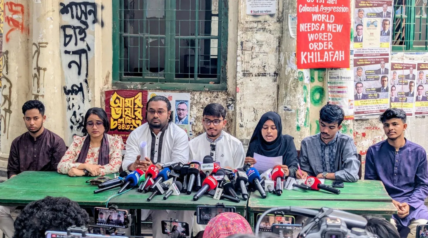 রাষ্ট্রপতির অপসারণ ও বিচার দাবি করল জুলাই ঐক্য