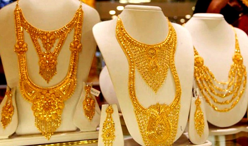 ৬ ঘণ্টার ব্যবধানে আবারও ধস: সোনার দামে বাজুসের ঐতিহাসিক রেকর্ড পতন