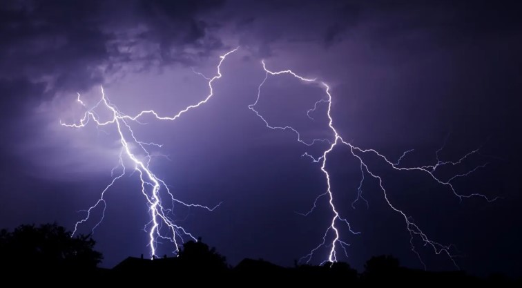 রোদ না কি বৃষ্টি? ঈদের কেনাকাটা ও ভ্রমণের আগে জেনে নিন আবহাওয়ার খবর