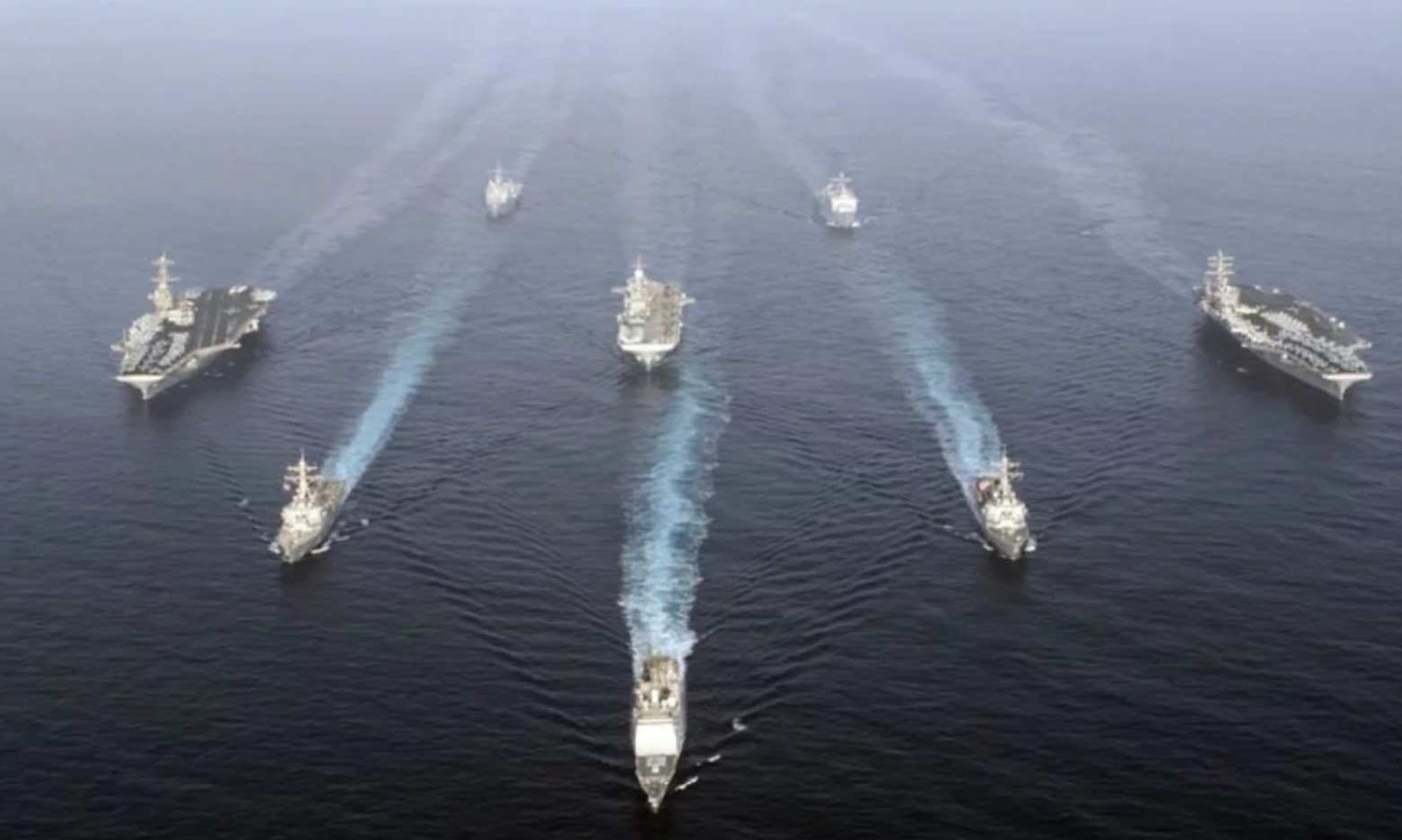 সৌদি ও বাহরাইনে মার্কিন ঘাঁটিতে ইরানের মিসাইল হামলা