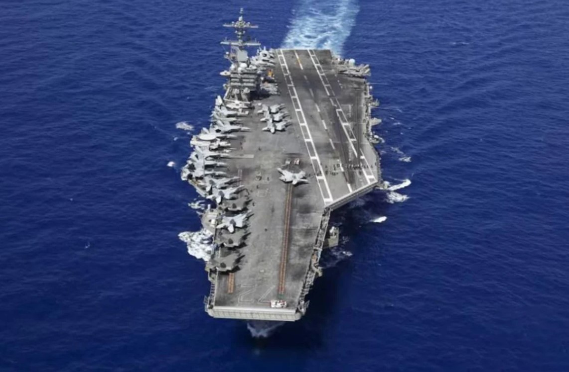 মার্কিন রণতরী আব্রাহাম লিংকনে ক্ষেপণাস্ত্র হামলা; উত্তাল সমুদ্রে ইরানের বড় চাল!