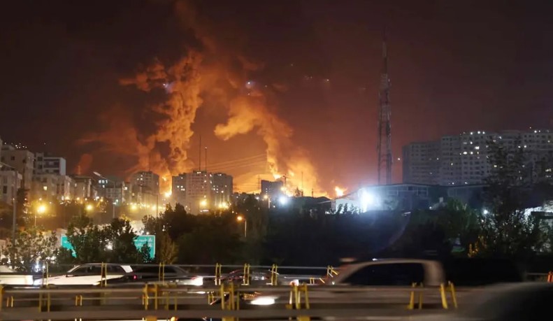 ইসরায়েলের পরমাণু কেন্দ্র ও জেরুজালেম কমান্ড সেন্টারে ইরানের ভয়াবহ হামলা