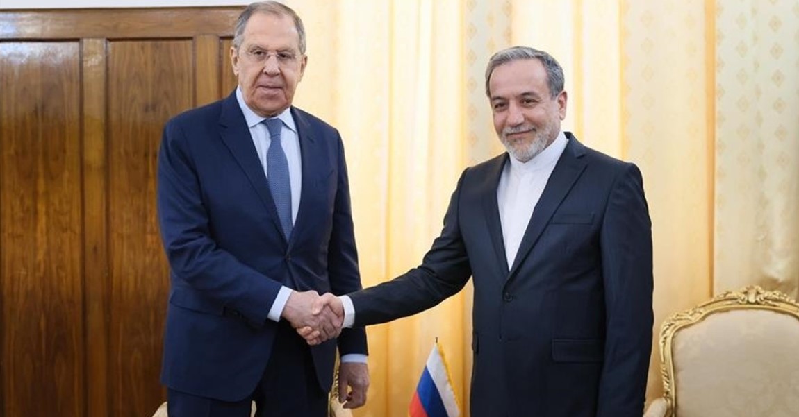 বিপদে ইরানের পাশে রাশিয়া: জরুরি সহায়তা নিয়ে তেহরানে রুশ বিমান