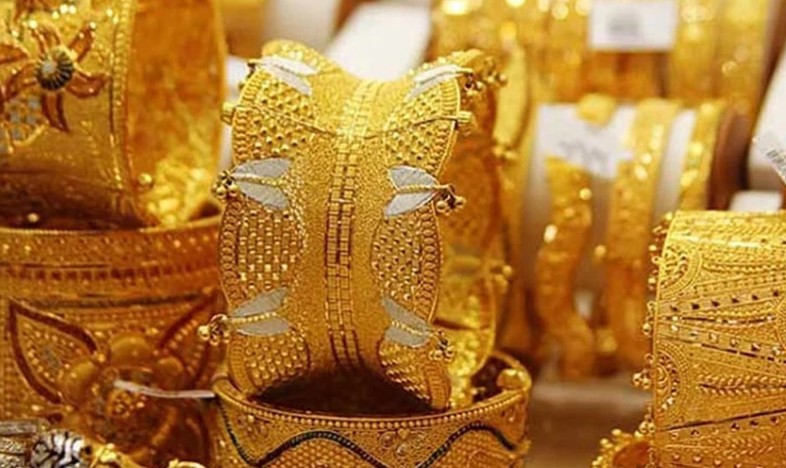 সোনার বাজারে বড় ধস: দেশের সব জুয়েলারি দোকানে নতুন দাম কার্যকর