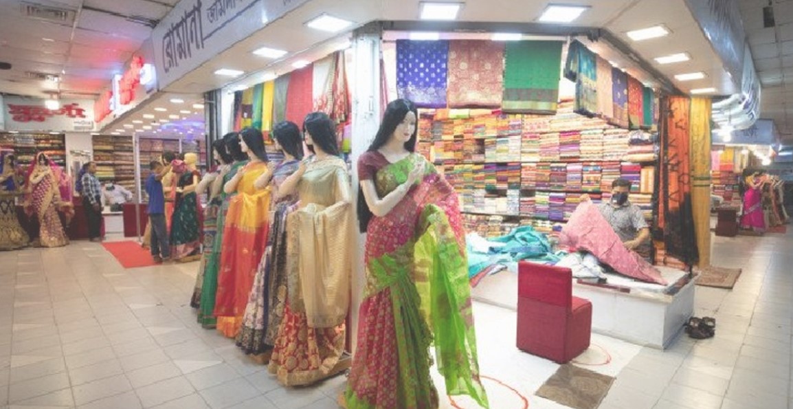 আজ রোববার: ঢাকার কোন কোন মার্কেট বন্ধ? কেনাকাটার আগে দেখে নিন