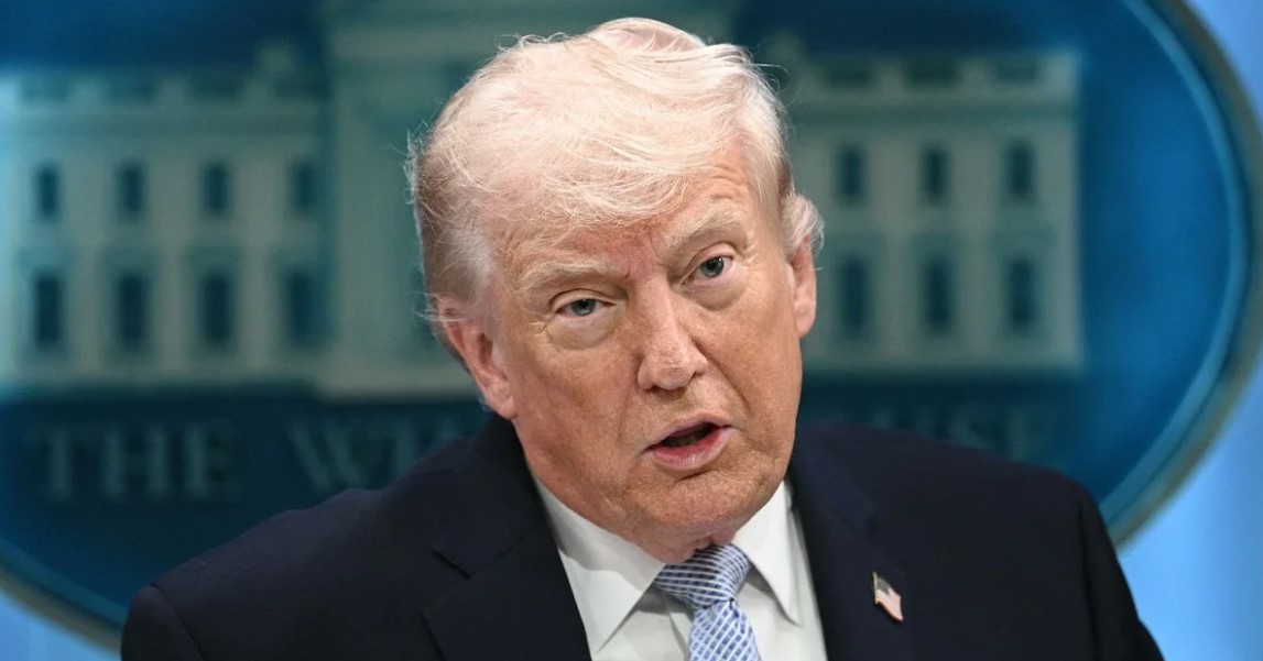 আজ রাতেই একটি আস্ত সভ্যতা বিলীন হবে, ইরানকে ট্রাম্পের চূড়ান্ত হুমকি