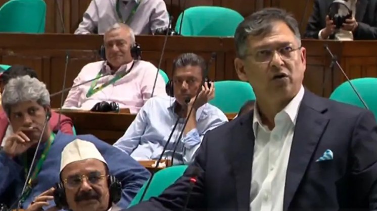 হাসনাত আবদুল্লাহর কটাক্ষের জবাব দিলেন স্বরাষ্ট্রমন্ত্রী