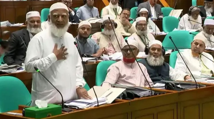 চলতি অধিবেশনে চতুর্থবার ওয়াকআউট: বিরোধী দল ও সরকারের মধ্যে দূরত্ব তুঙ্গে