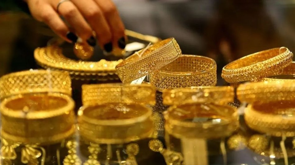 স্বর্ণের বাজারে বড় পতন! আজ থেকে কার্যকর নতুন দাম