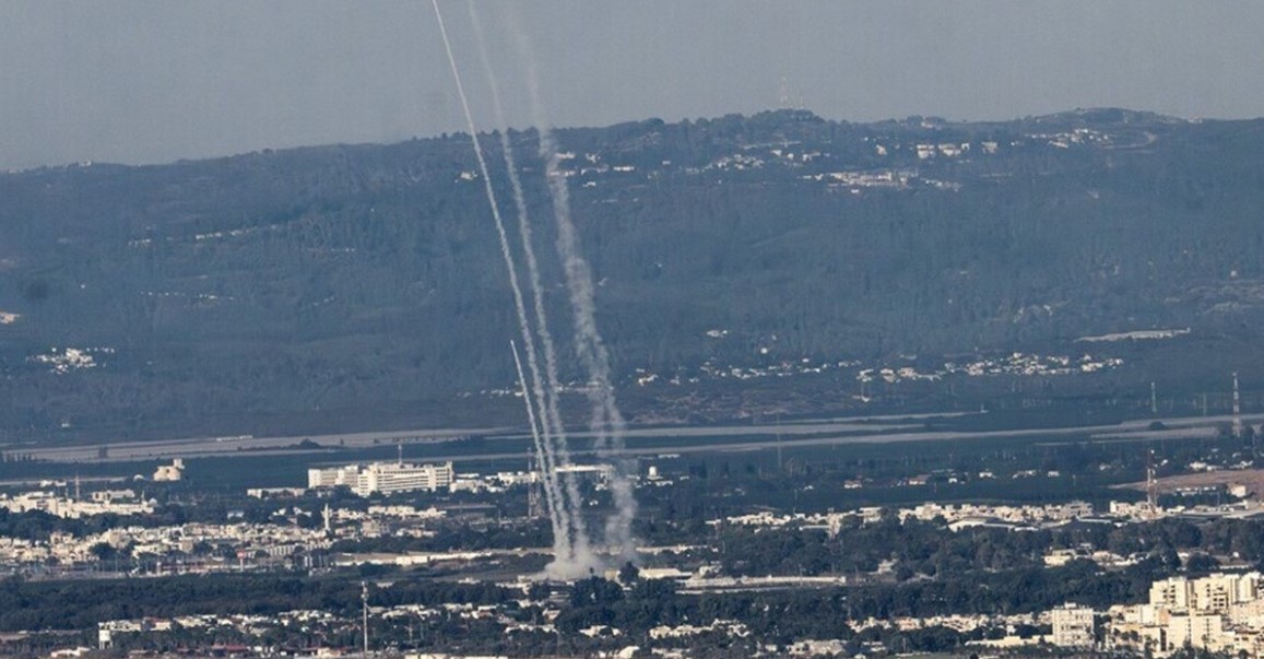 রকেট বৃষ্টিতে কাঁপছে উত্তর ইসরায়েল!