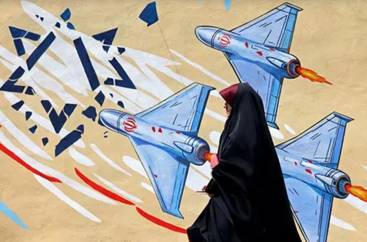 যুদ্ধ না কি শান্তি? যুক্তরাষ্ট্র-ইরান সংকটের ৪টি ভয়ংকর দৃশ্যপট