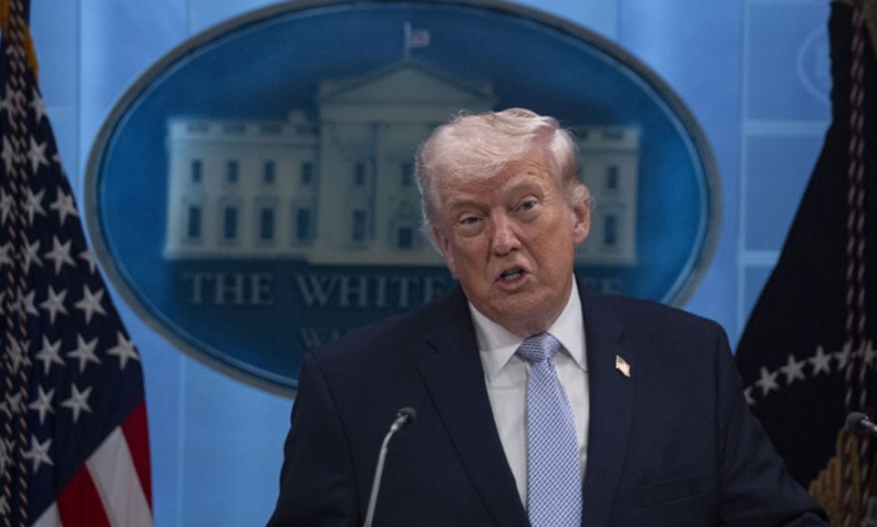 ৩৪ বছর পর মুখোমুখি! ট্রাম্পের জাদুতে সংলাপে ইসরায়েল-লেবানন