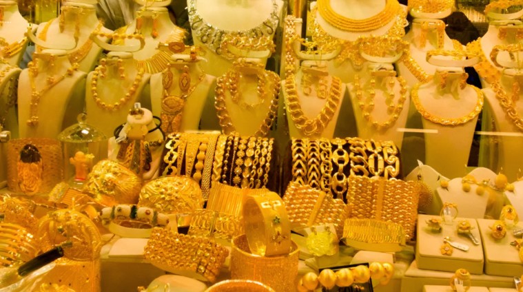 দেশে স্বর্ণের বাজারে আগুনের উত্তাপ: নতুন উচ্চতায় মূল্যবান এই ধাতু