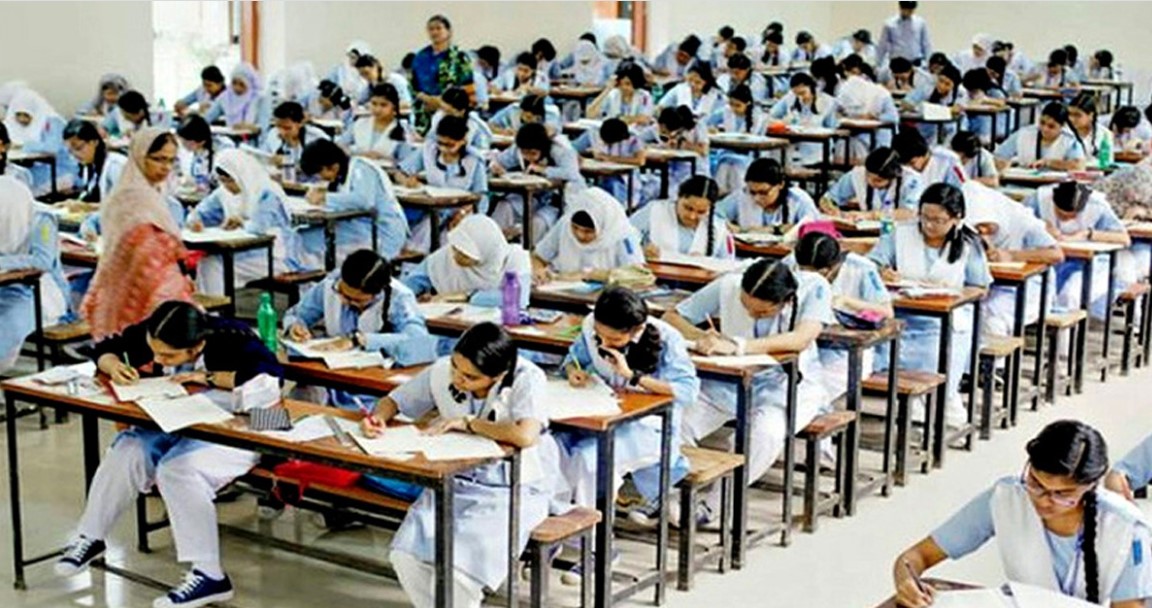 সারাদেশে এসএসসি’র ডামাডোল! শিক্ষা বোর্ডগুলোর কড়া নজরদারিতে পরীক্ষা শুরু
