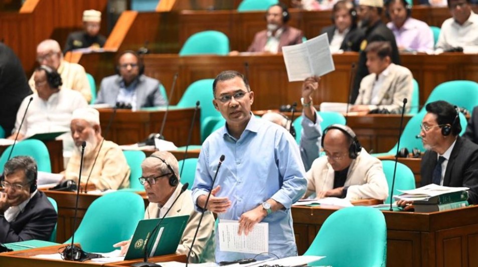 পুরো সংসদ একমত, ডিলারদের সরানো হবেই: সংসদে তারেক রহমানের কড়া বার্তা