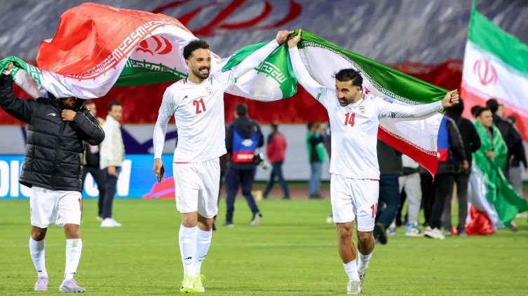 ফুটবলে ট্রাম্পের নগ্ন হস্তক্ষেপ? ইরানের বিশ্বকাপ ভাগ্য নিয়ে চরম অনিশ্চয়তা