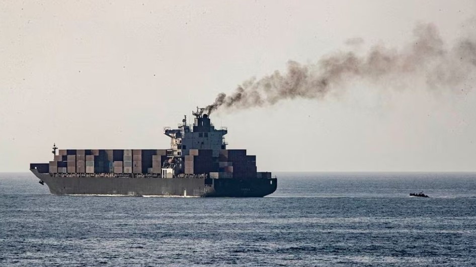 ভারত মহাসাগরে মার্কিন হানা! তেলসহ ইরানের ৩টি জাহাজ জব্দ