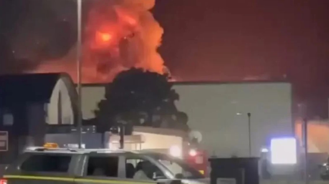 ইরান যুদ্ধে ব্যবহৃত ব্রিটিশ ঘাঁটিতে অগ্নিকাণ্ড