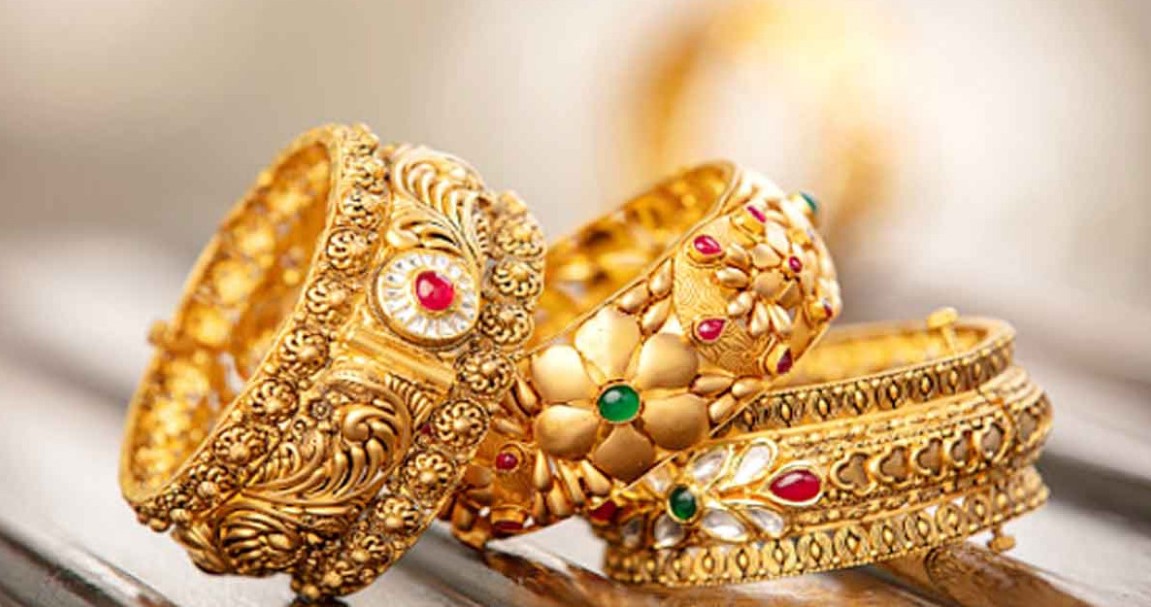 টানা ২ বার কমার রেকর্ড! স্বর্ণের বাজারে কী ঘটছে? জানাল বাজুস