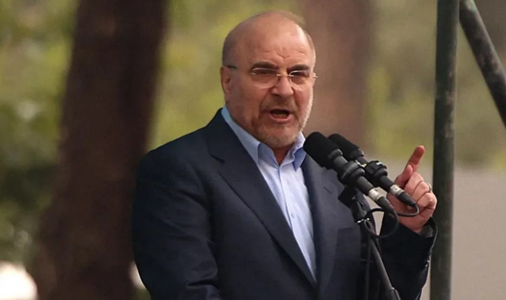 ইরানকে দমাতে গিয়ে বিশ্ব অর্থনীতি ধ্বংস করছেন ট্রাম্প: ইরানি স্পিকার