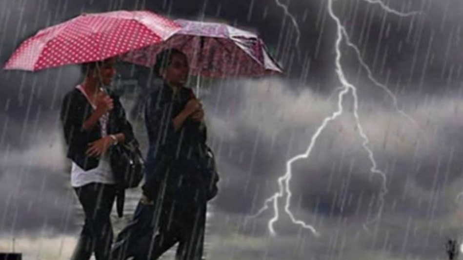 ৬০ কিমি বেগে ঝড়ের শঙ্কা: ৯ অঞ্চলের নদীবন্দরকে সতর্ক করল আবহাওয়া অফিস