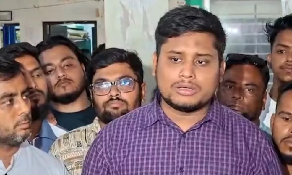 অন্তর্বর্তী সরকারের চেয়ে অপরাধ বেড়েছে: হাসনাত আবদুল্লাহ