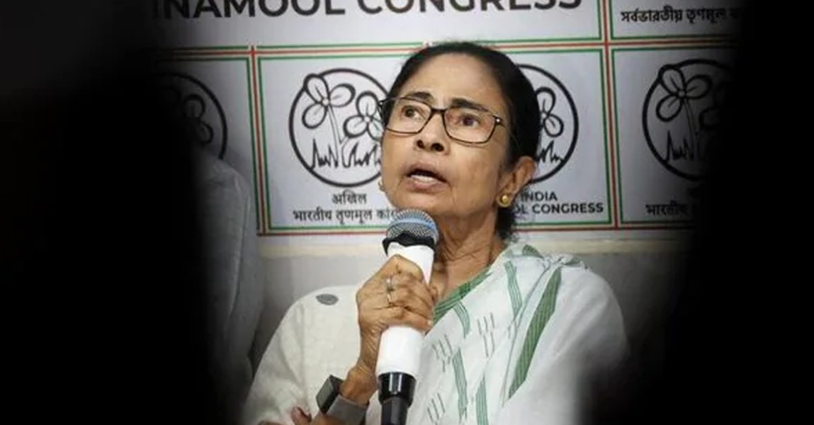 ভেঙে দেওয়া হলো পশ্চিমবঙ্গ বিধানসভা: মমতার দীর্ঘ শাসনের অবসান