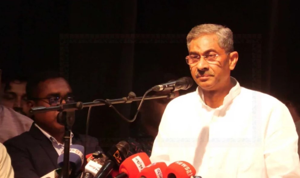 পদ্মা ব্যারেজ নির্মাণে কাজ করছে সরকার: পানিসম্পদমন্ত্রী