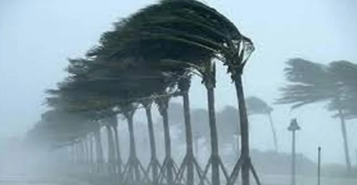 লঘুচাপের প্রভাবে সক্রিয় বর্ষা: কাল থেকে ৩ বিভাগে অতি ভারী বৃষ্টির শঙ্কা