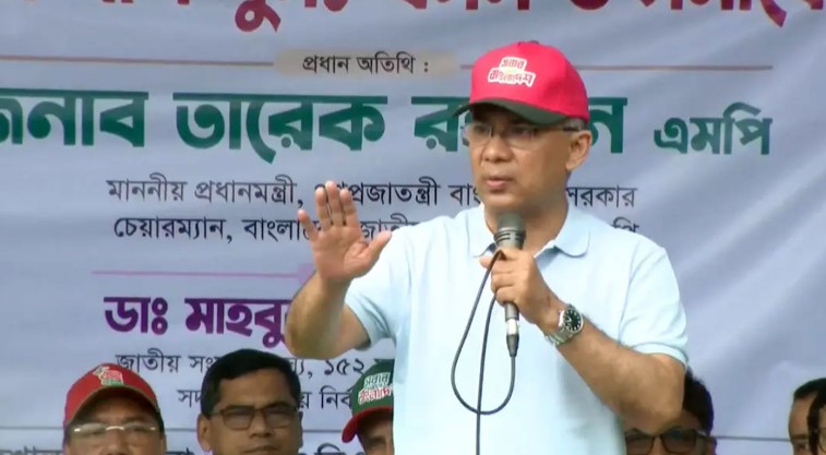 পতিত স্বৈরাচারের সাথে ভেতরের গোষ্ঠীর গোপন যোগাযোগ রয়েছে: প্রধানমন্ত্রী