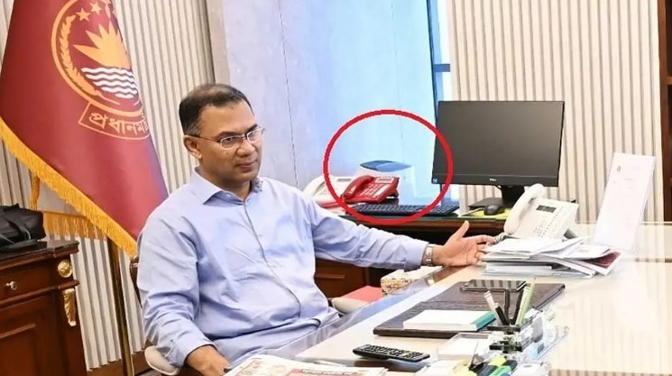 প্রধানমন্ত্রীর দপ্তরের 'লাল টেলিফোন'র তার চুরি: ২ চোর ও ভাঙারি ব্যবসায়ী গ্রেপ্তার