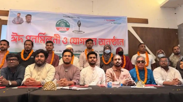 আওয়ামী লীগ ১৭ বছরে যেখানে গিয়েছিল, বিএনপি ৩ মাসেই সেখানে গেছে: আসিফ মাহমুদ