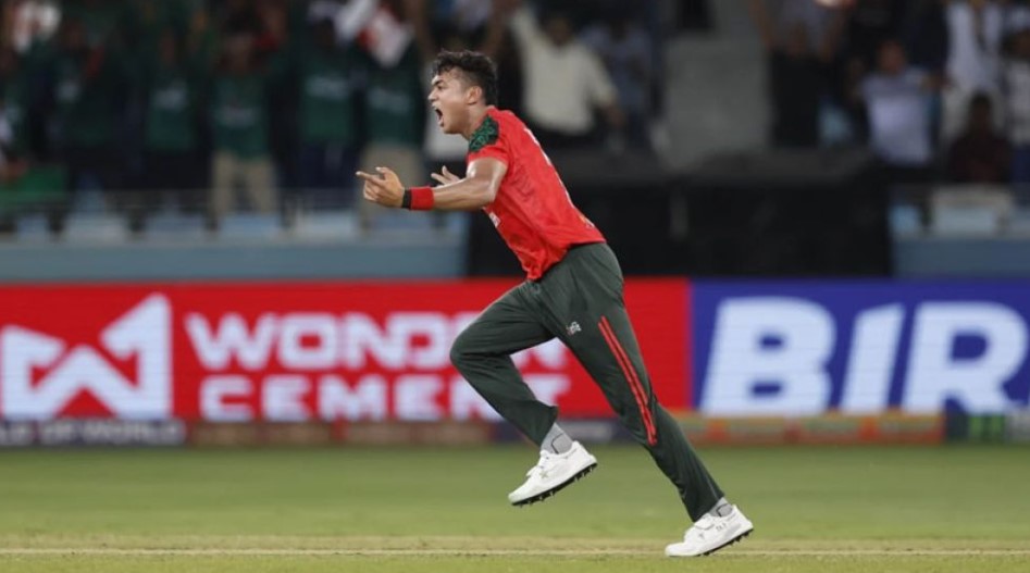 ইতিহাস গড়ে মেলবোর্নে তাসকিনের রাজকীয় শুরু