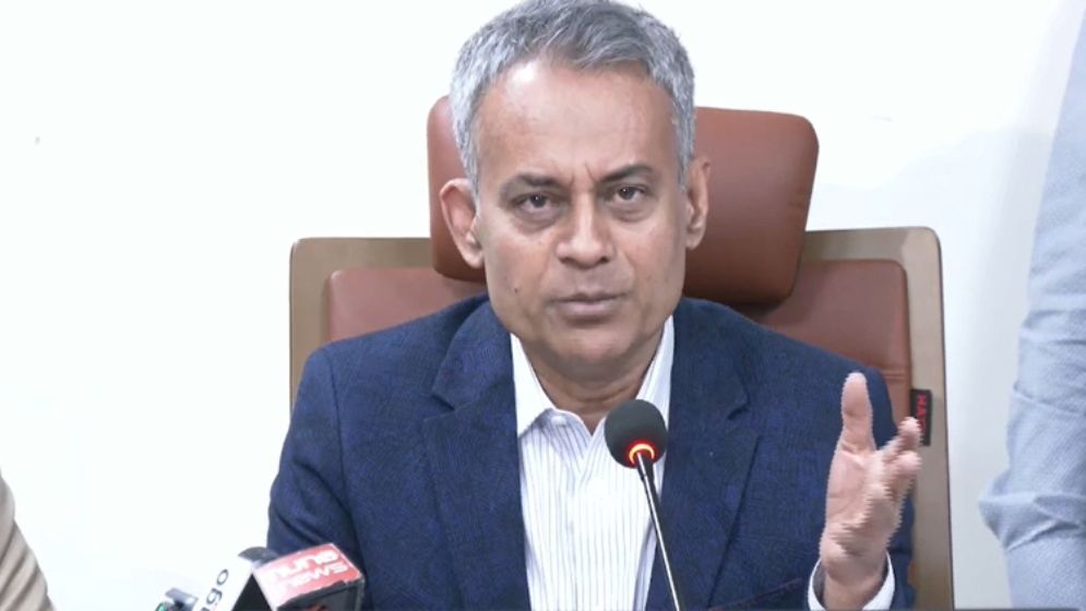 কবে সরছে গাবতলী ও সায়েদাবাদ বাসস্ট্যান্ড জানালেন সেতুমন্ত্রী