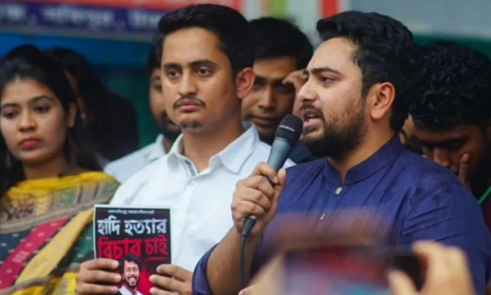 এক দলের বদলে অন্য দলের লুটপাটের জন্য ছাত্র-জনতা জীবন দেয়নি: নাহিদ ইসলাম