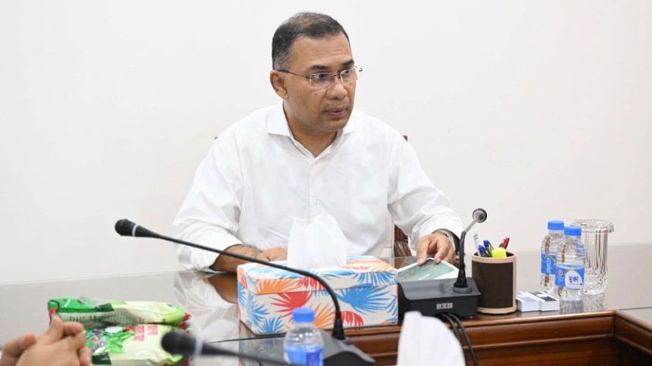 ঢাকার দূষণ ও যানজট রোধে প্রধানমন্ত্রীর একগুচ্ছ কড়া নির্দেশ