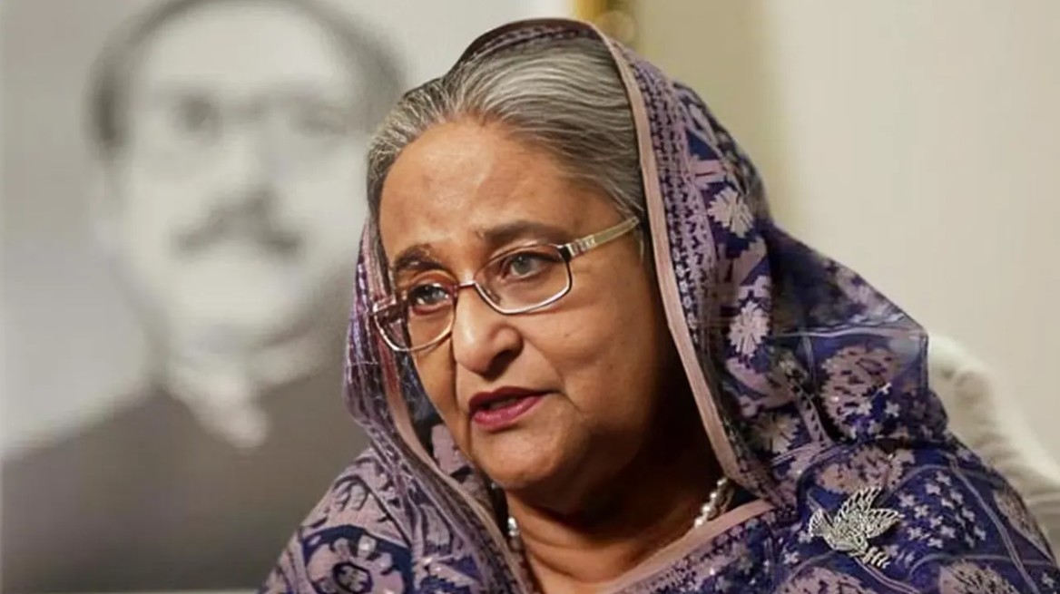 দুই বছর পর প্রকাশ্যে শেখ হাসিনা, কী বলবেন?