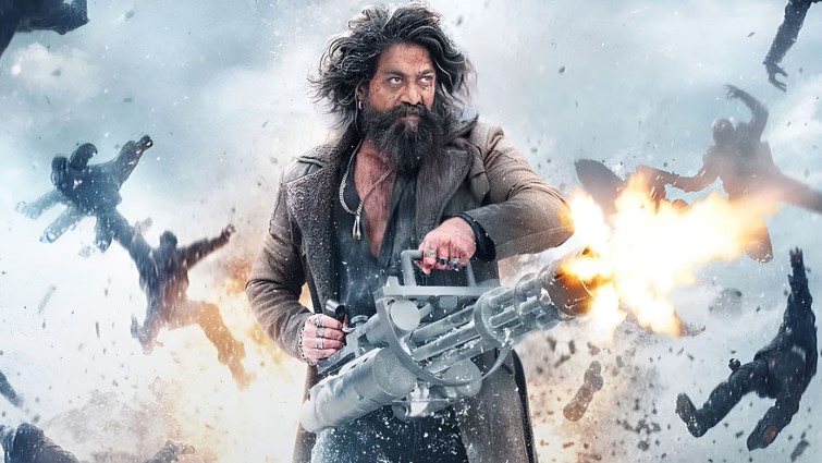 চার বছরের বিরতি ভেঙে বড় পর্দায় ফিরে বক্স অফিসে ঝড়