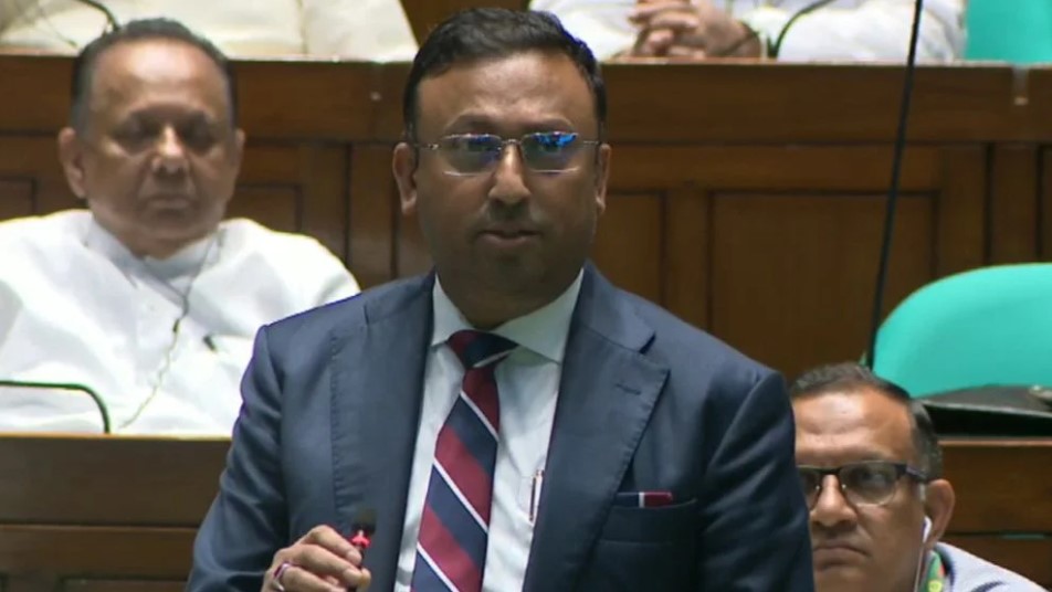 ভেনিসে বাঁধনের ওপর হামলার ঘটনায় তৎপর দূতাবাস, সংসদে জানালেন পররাষ্ট্র প্রতিমন্ত্রী