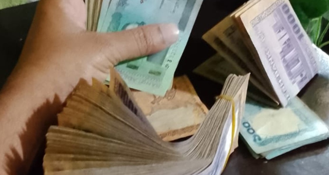 অবসরপ্রাপ্তদের জন্য বড় সুখবর: ৫ ধাপে বাড়ল সরকারি পেনশন, কার কত বৃদ্ধি?
