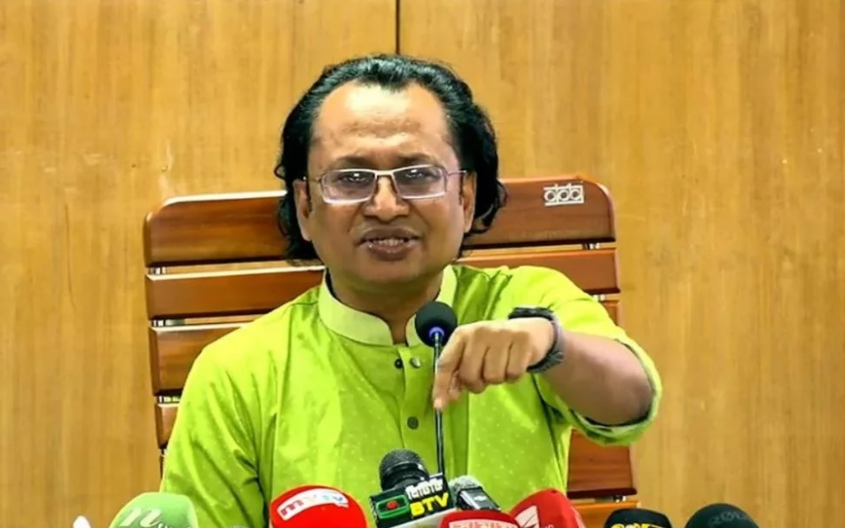 'হাসিনার সময় পদত্যাগ চাইতাম, এখন চাওয়া ঠিক হবে না': জাহেদ উর রহমান