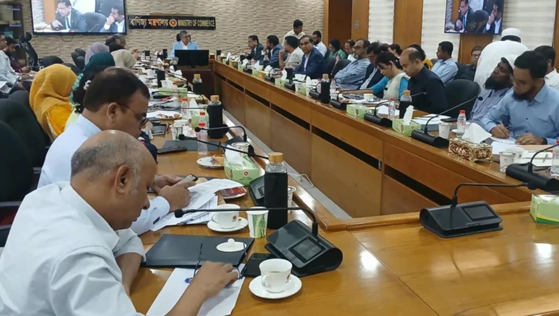 প্রতিযোগী দেশ টেক্কা দিতে বাজারে বিশেষ ম্যাট্রিক্স প্রণয়ন করছে বাংলাদেশ